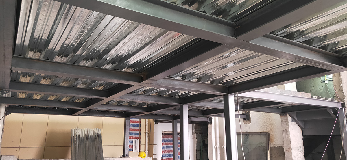 鋼結(jié)構(gòu)隔層